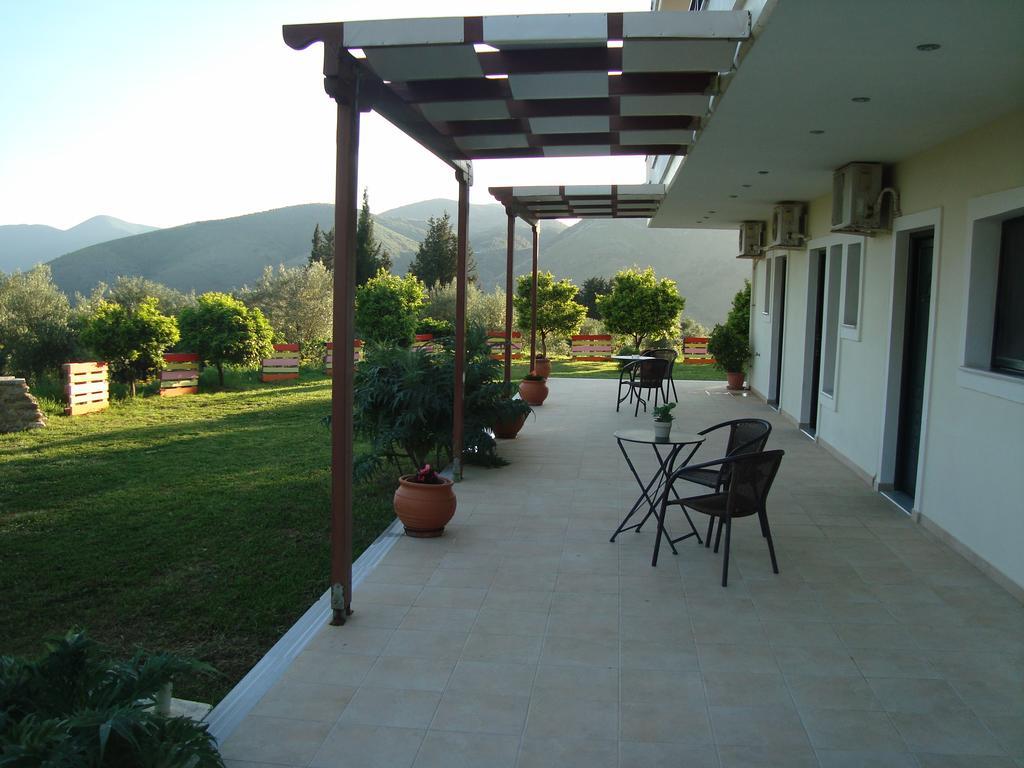 Appartement Kourtis à Paramythiá Extérieur photo